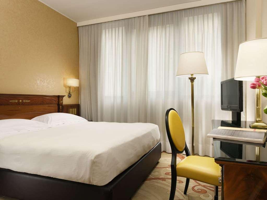 UNAHOTELS Scandinavia Milano Camera foto