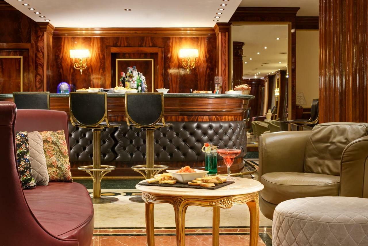 UNAHOTELS Scandinavia Milano Esterno foto